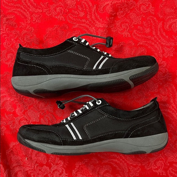 Dansko Helen Black Walking Sneakers EU 39 US 8.5-9 Suede Mesh Comfort Shoes - Picture 6 of 9